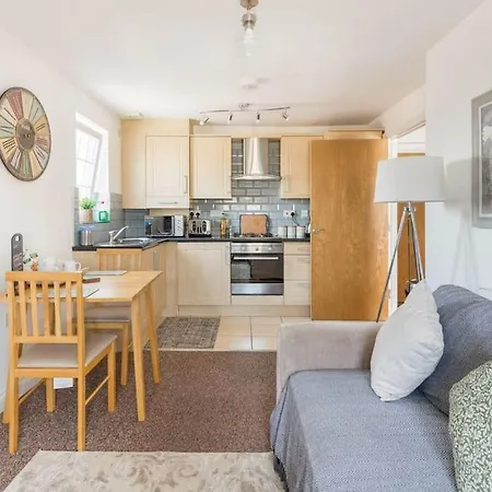 Seafront Flat-Private Parking-Short Walk To Town Appartement Weston-super-Mare Buitenkant foto
