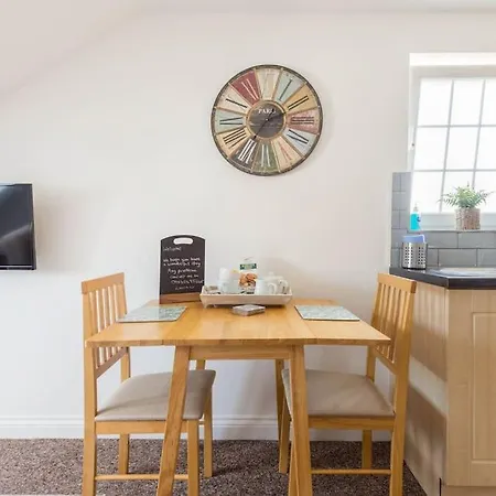 Seafront Flat-Private Parking-Short Walk To Town Appartement Weston-super-Mare Buitenkant foto